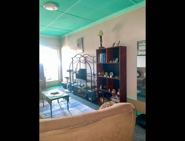 2 BEDROOM APARTMENT FOR SALE IN WYCHWOOD